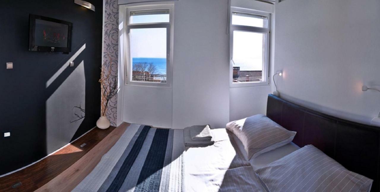 Aurora Apartment Rijeka Exterior photo